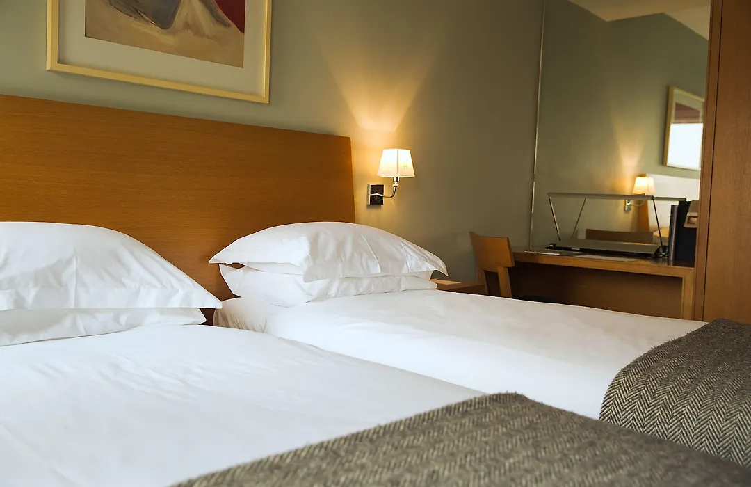 Hart'S Hotel-1