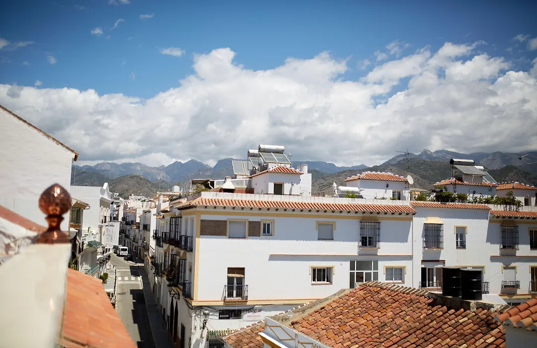 Charming Nerja Hostel-1