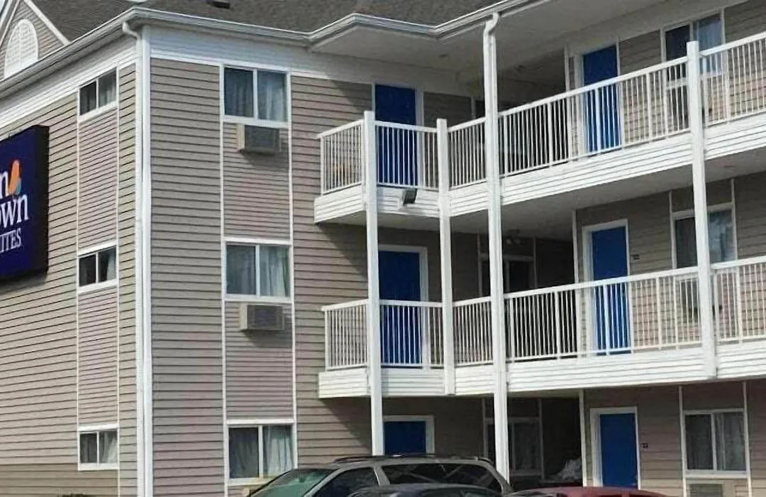 Intown Suites Extended Stay Virginia Beach Va-1