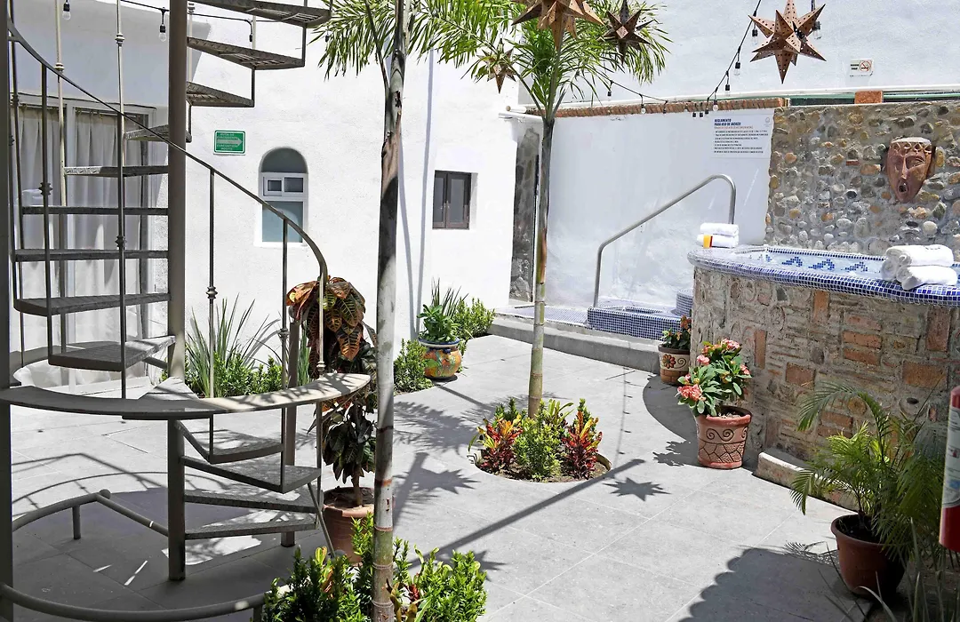 Petit Hotel Pilitas (Adults Only)-1