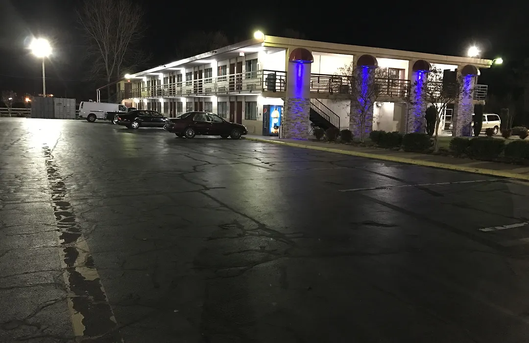 Royal Regency Inn-1
