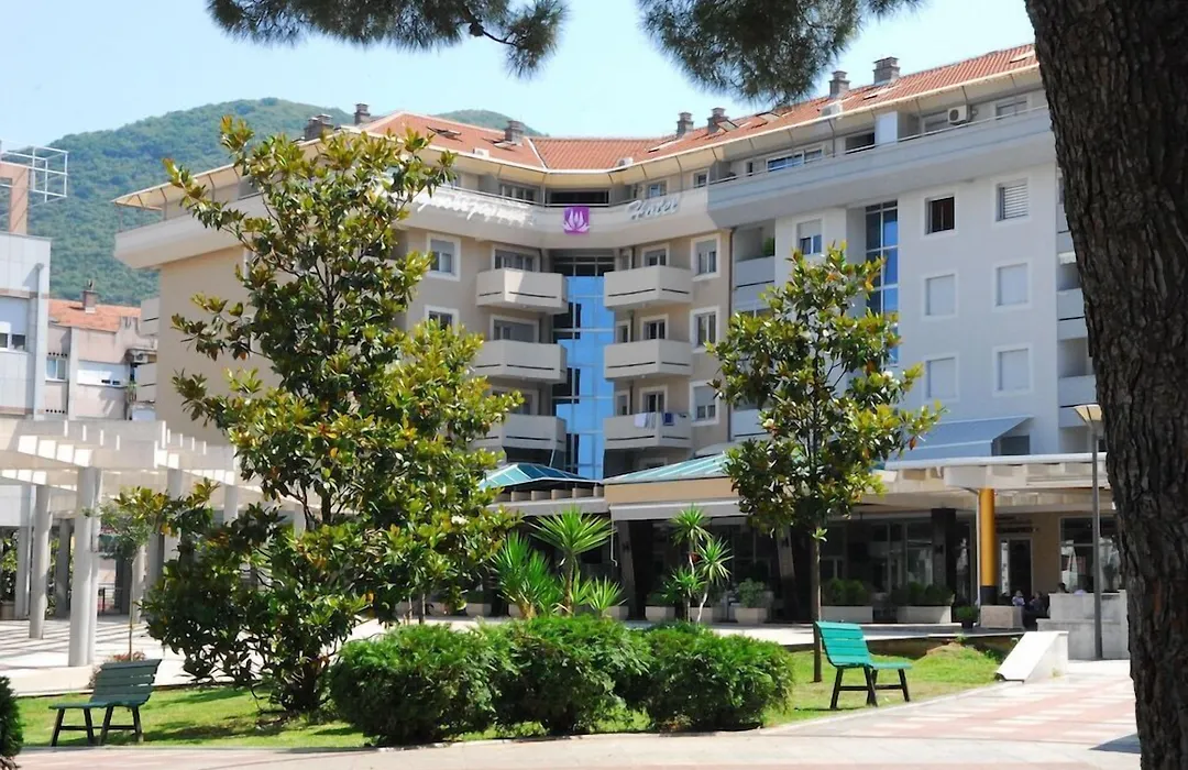 Hotel Magnolia-1