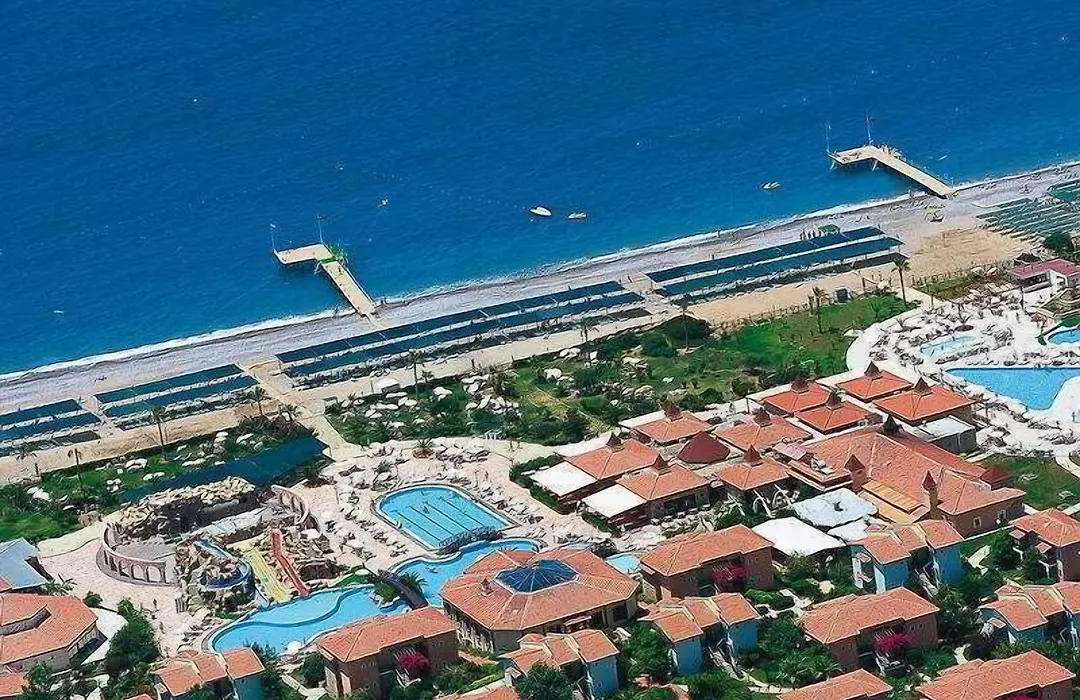 Gypsophila Holiday Village-1