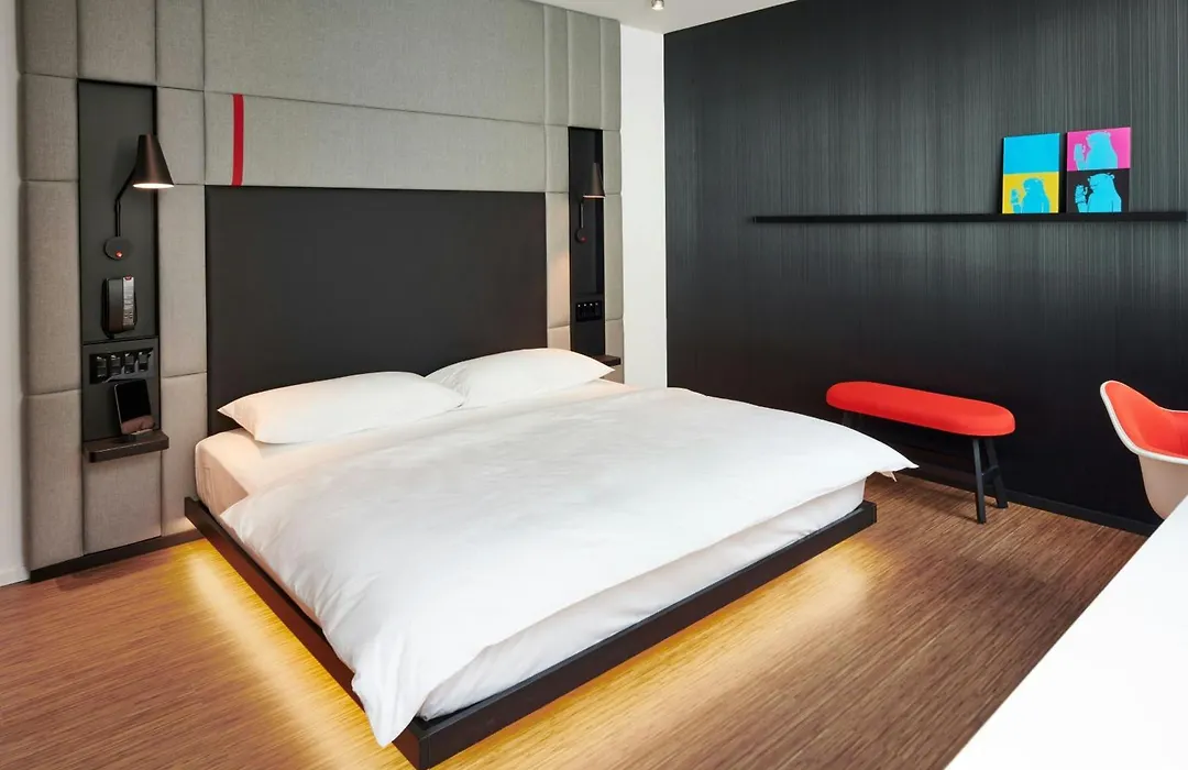 Citizenm Chicago Downtown-1