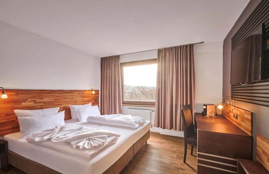 Luna Inn Stuttgart City-1
