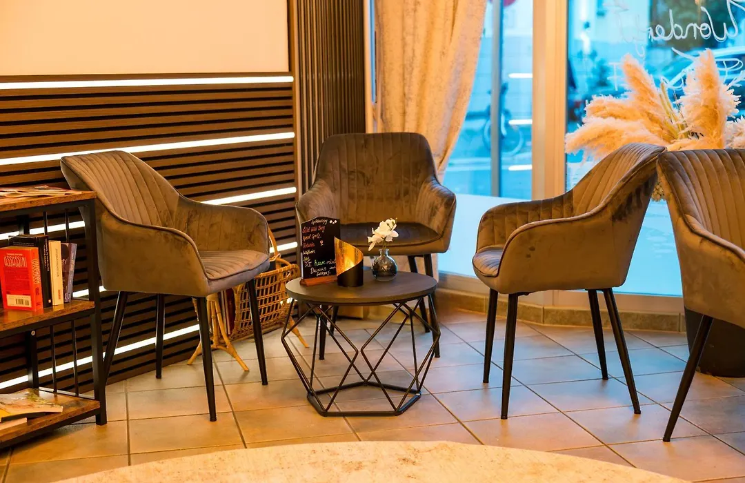 City Hotel Mercator-1