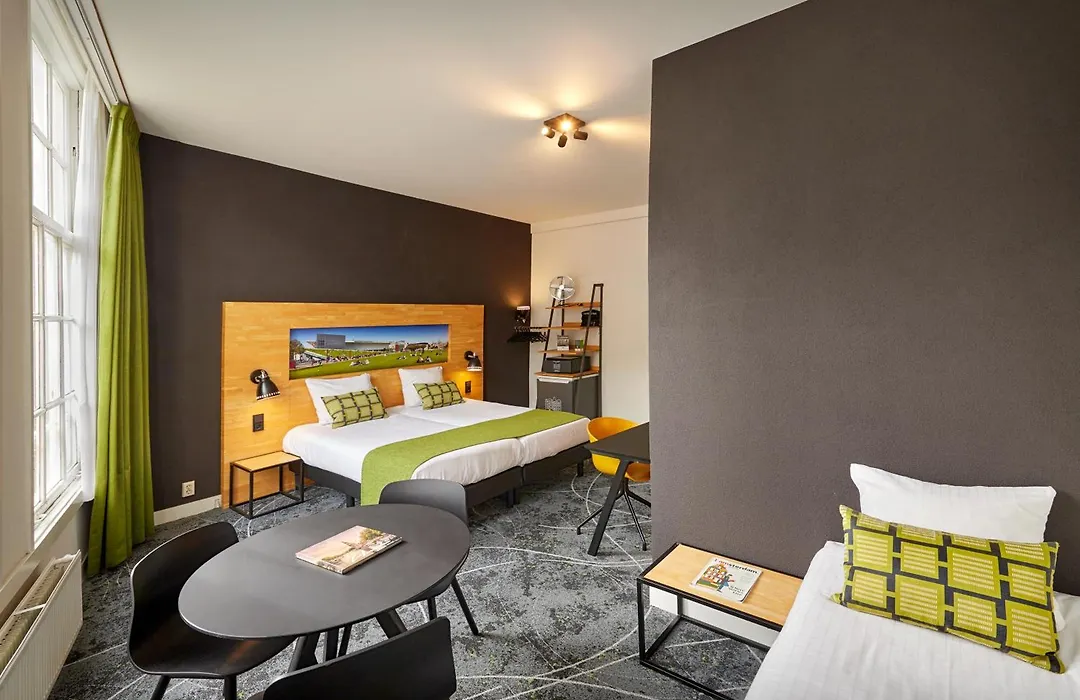 Nova Hotel-1