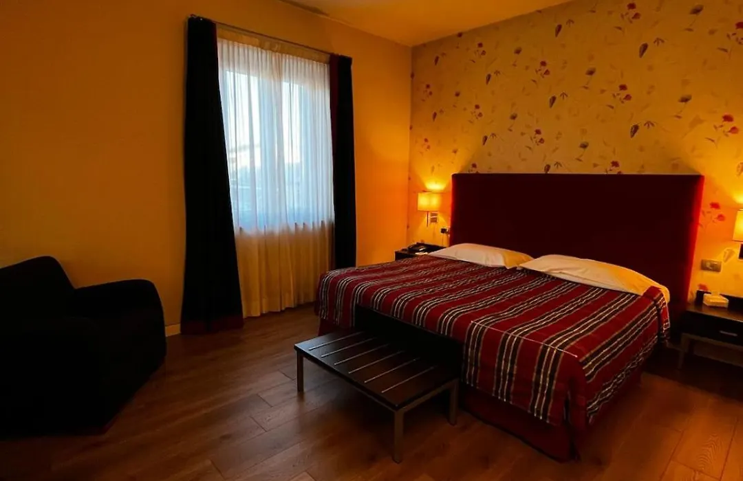 Hotel Fortyfive-1