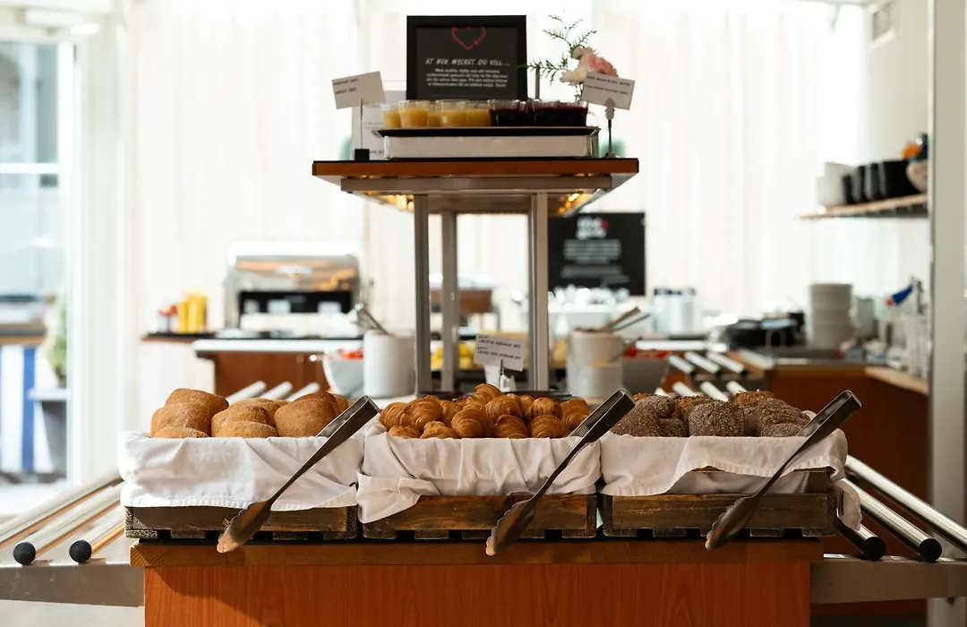 Best Western Kom Hotel Stockholm-1