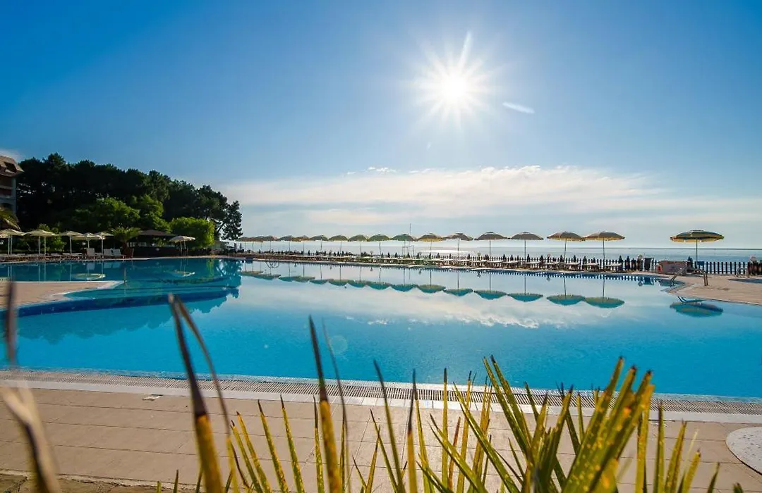 Hvd Riviera Beach Ultra All Inclusive & Mineral Pool - Private Beach & Free Parking-1