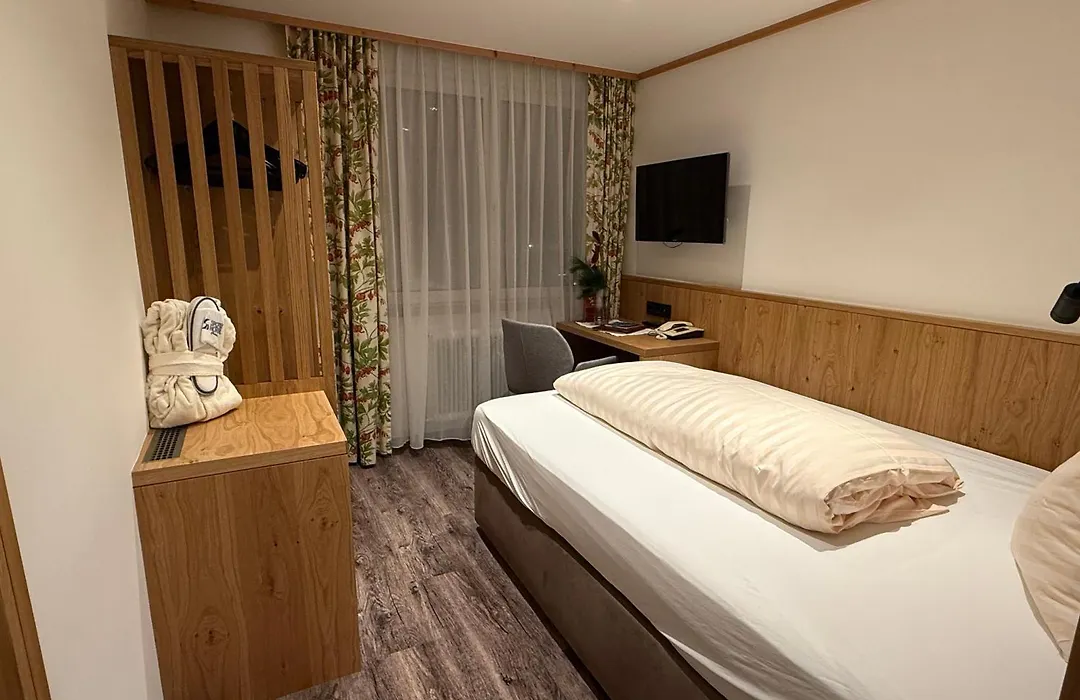 Sporthotel St. Anton-1