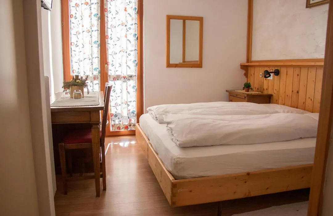 Hotel Cristallo-1