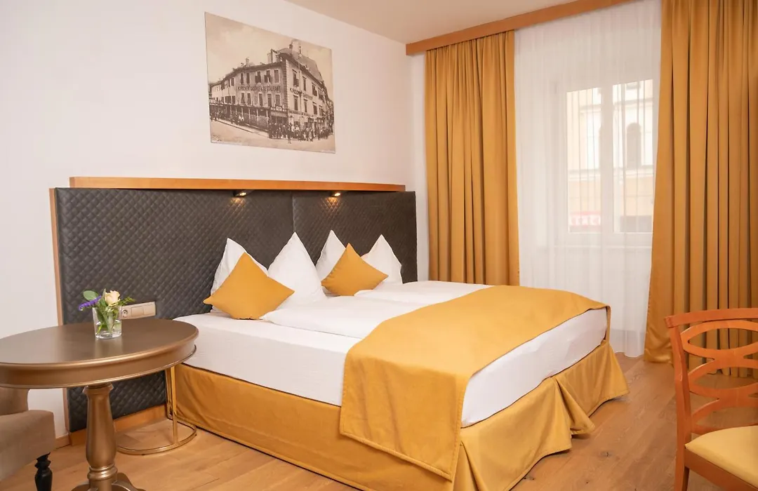 Boutique Hotel Goldenes Lamm Villach-1