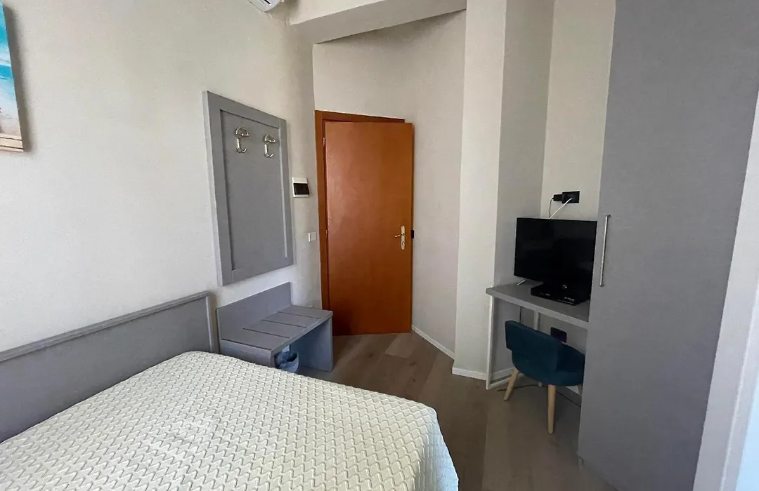 Hotel Rosa Dei Venti-1