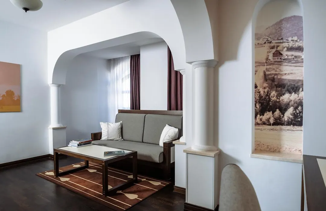 Epoque Hotel - Relais & Chateaux-1