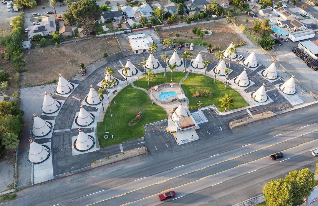 Wigwam Motel-1