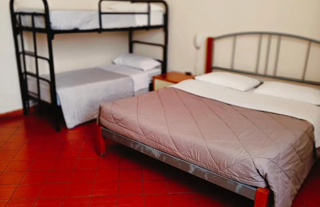 Student's Hostel Della Ghiara-1