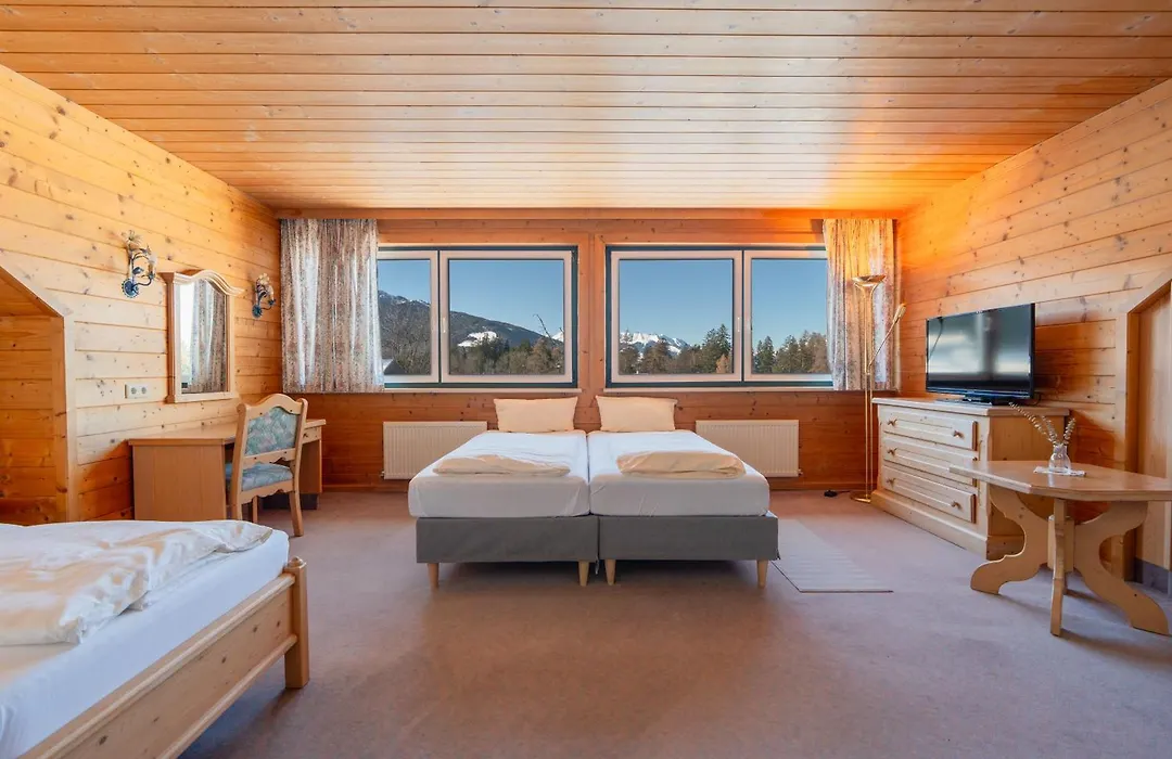 Hotel Gruberhof Innsbruck Igls B&B-1