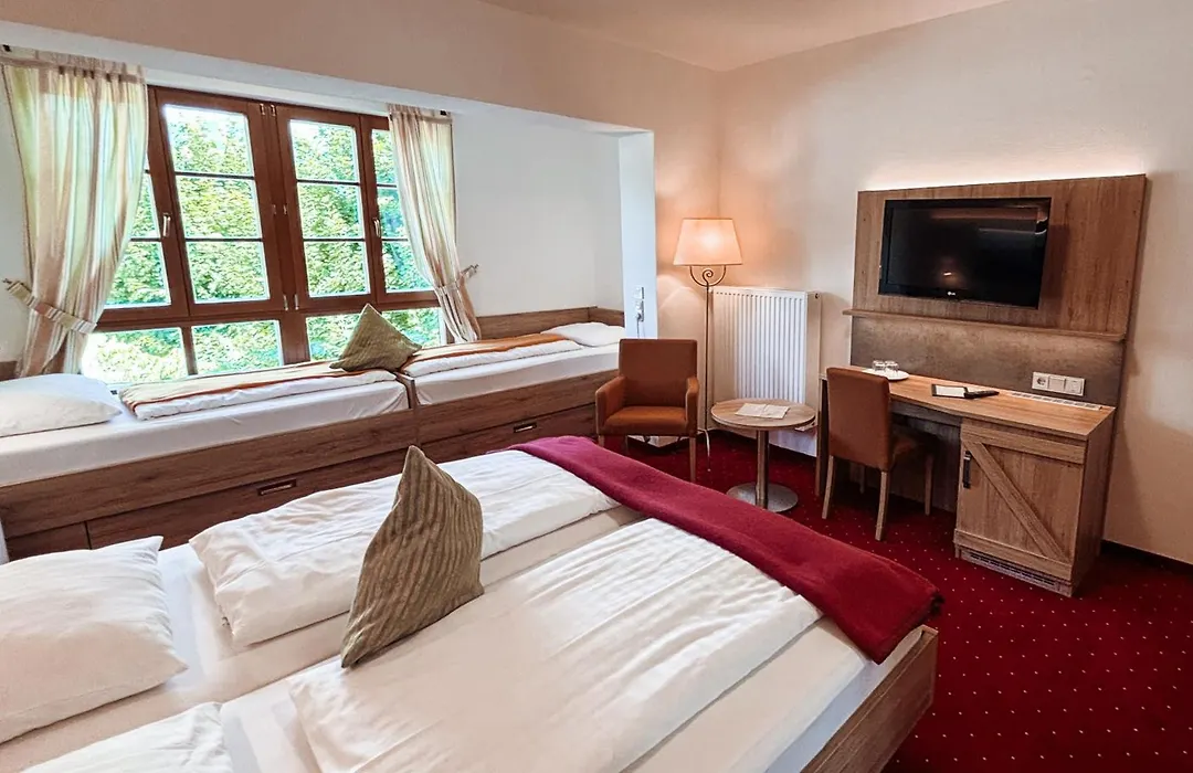 Hotel Gasthof zur Wacht-1