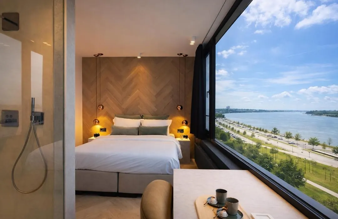 Sleep Inn - Kaai11, Riverview Lofts & Suites-1