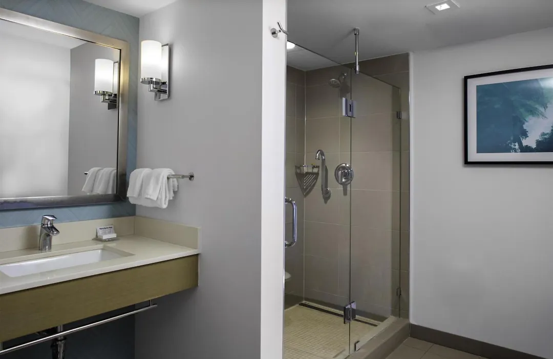 Hilton Garden Inn Miami South Beach-1