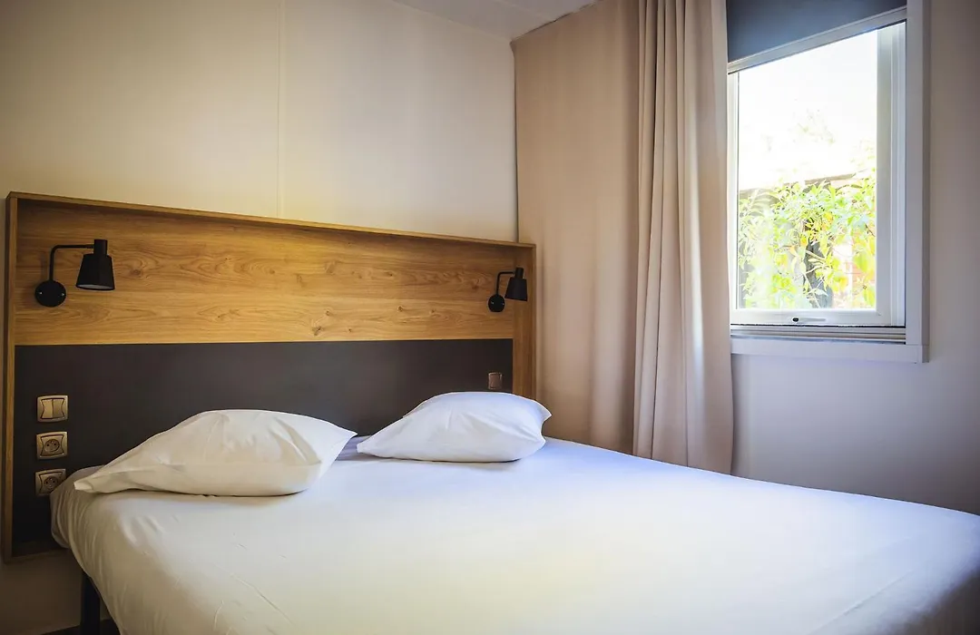 Nova Lodges-1