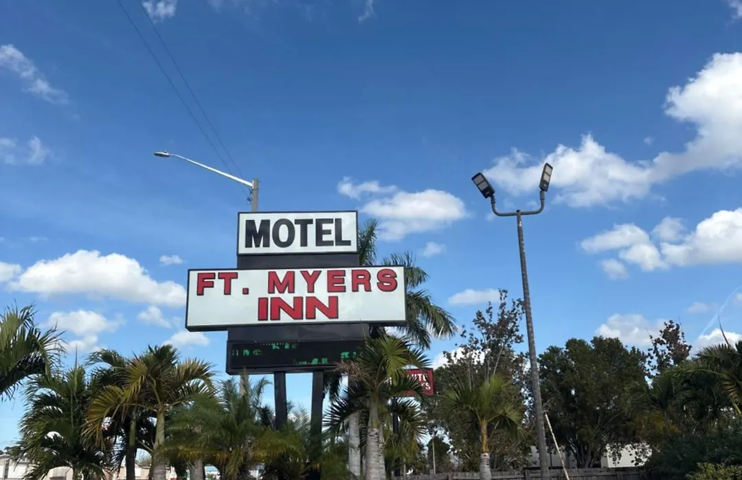 Fort Myers Inn-1