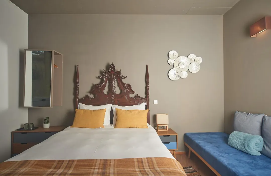 Bridge It - Suites & Views-1