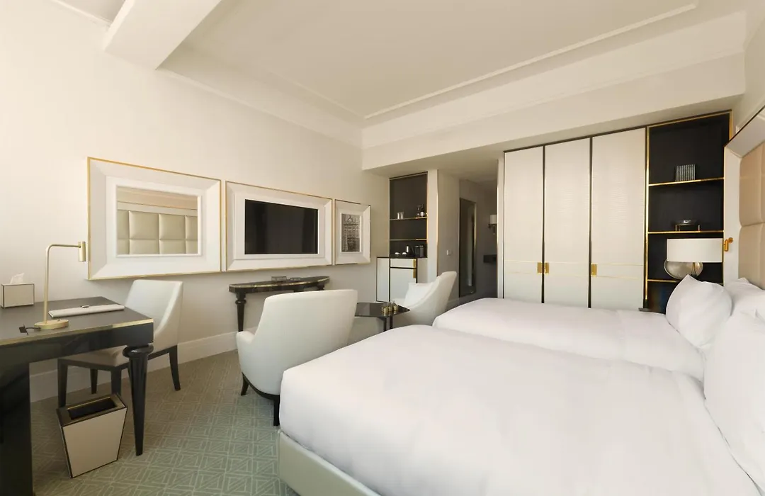 Parisi Udvar Hotel Budapest, Part Of Hyatt-1