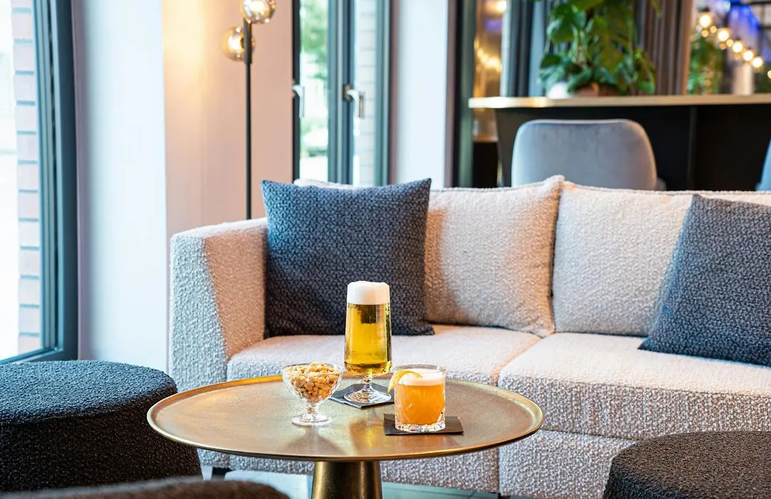 Leonardo Hotel Hamburg Altona-1