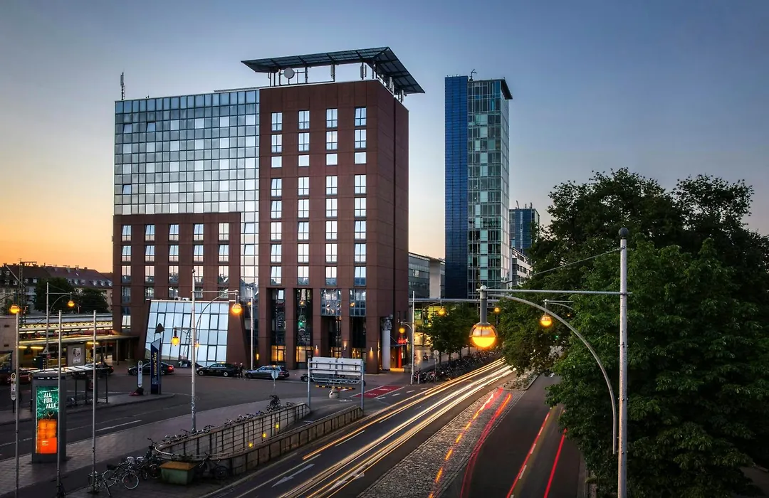 Hotel Freiburg City Center By Leonardo Hotels-1