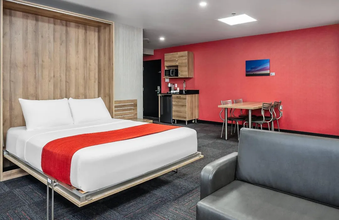 Quality Suites-1