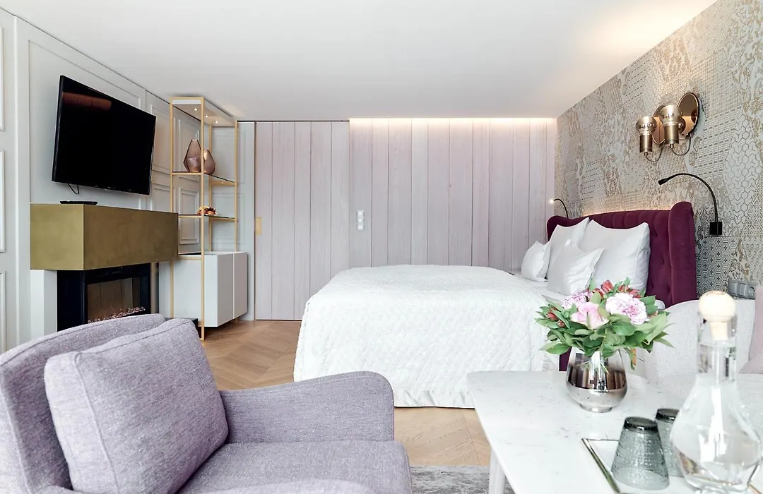 Hotel Zuerserhof-1