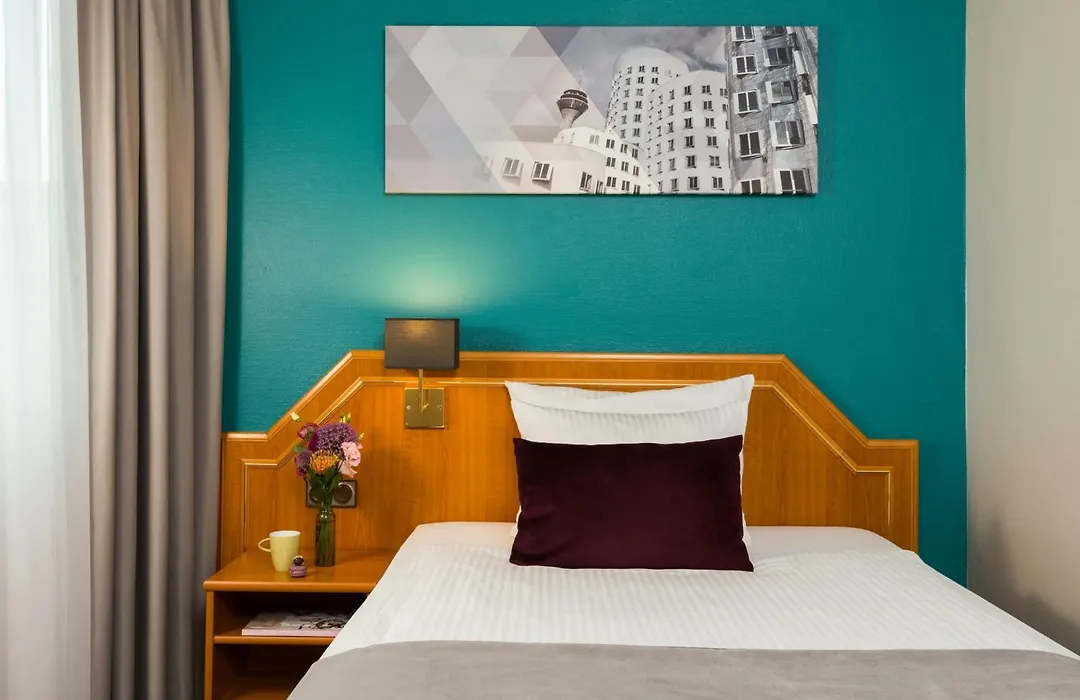 Leonardo Hotel Duesseldorf City Center-1