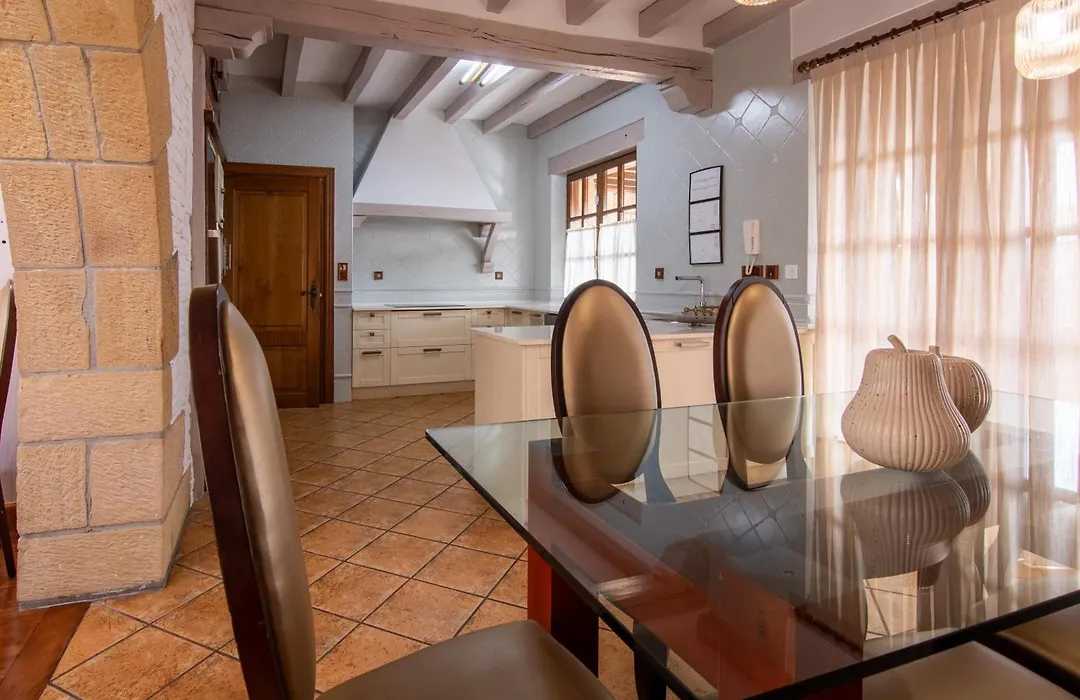 Luxury Villa Esmeralda-1