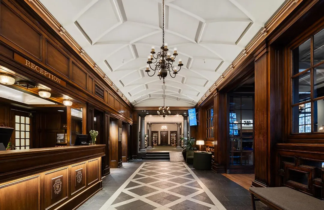 Grand Hotel Terminus-1