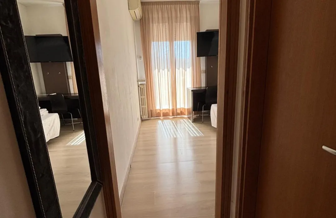 Hotel M14-1