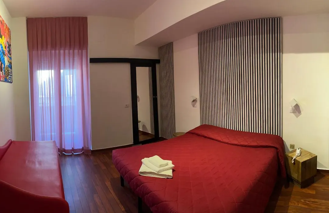 Hotel Senior-1