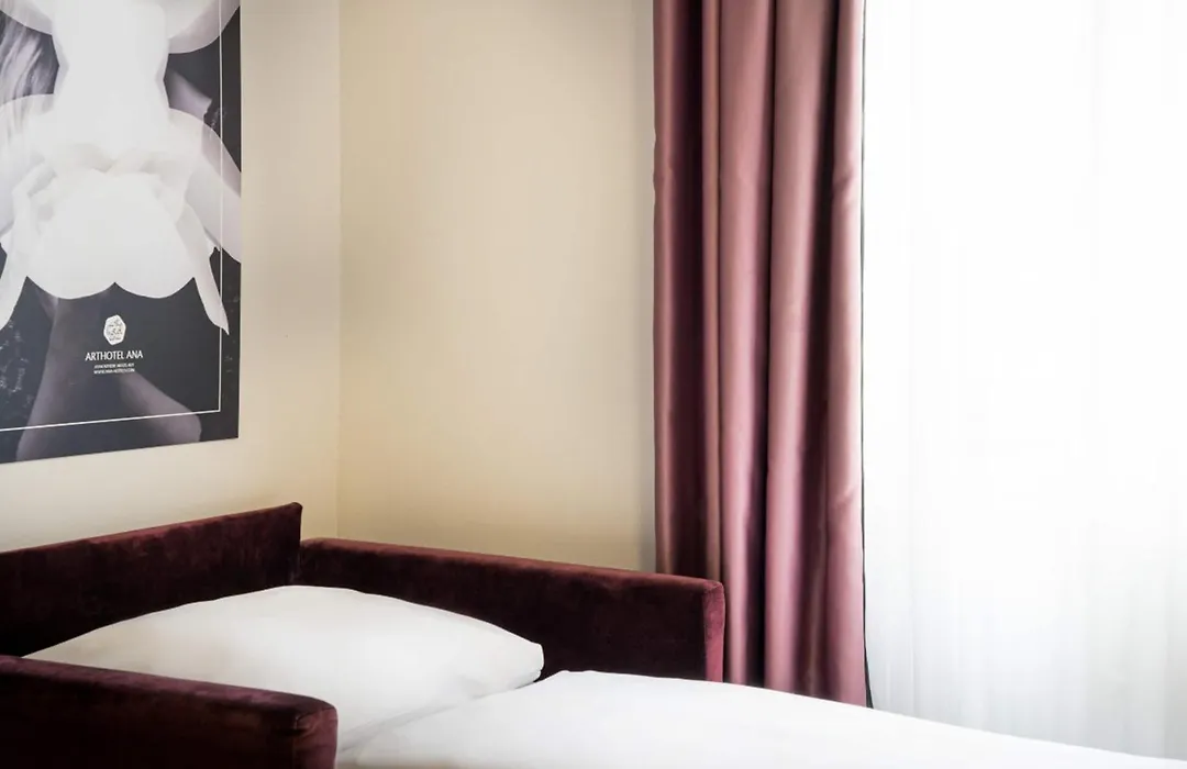 Elaya Hotel Vienna City West, Trademark By Wyndham-1