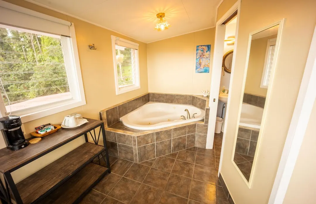Hilltop Legacy Vacation Rental-1