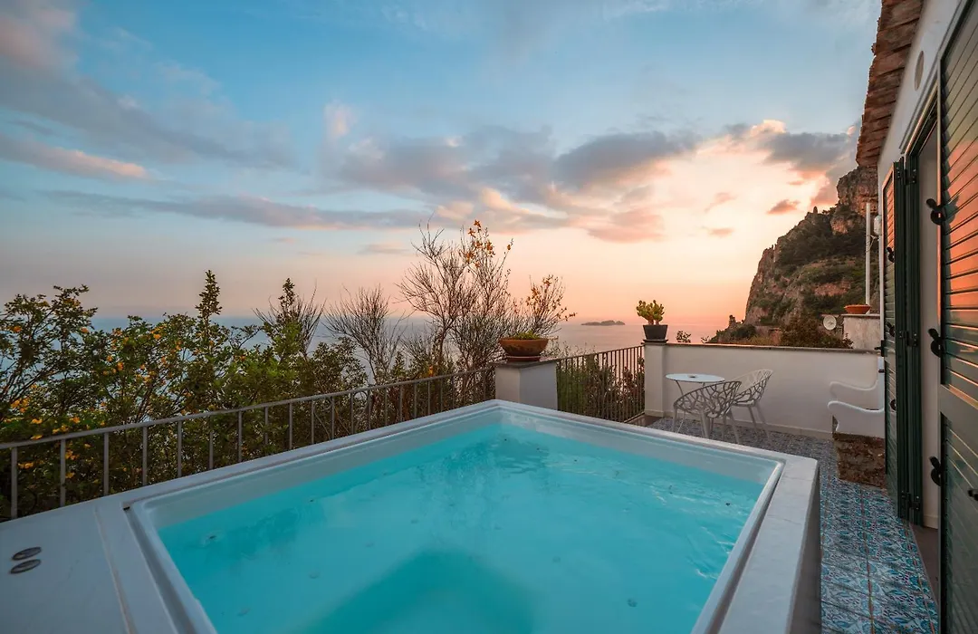 Villa Punta Del Sole-1