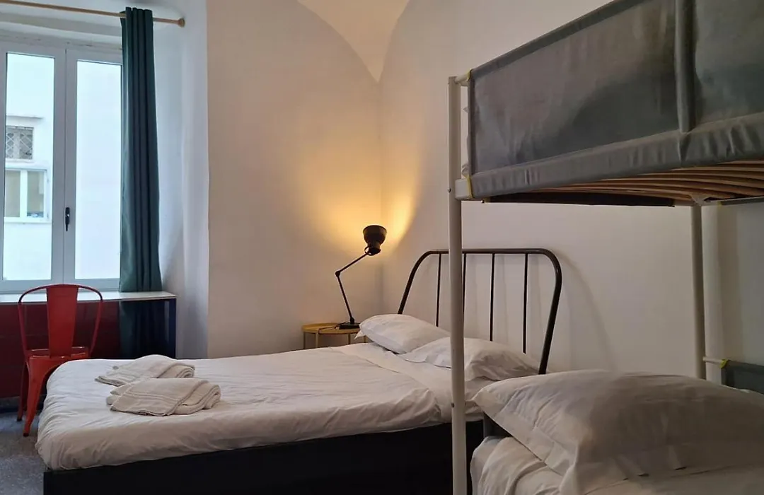 La Controra Hostel Naples-1
