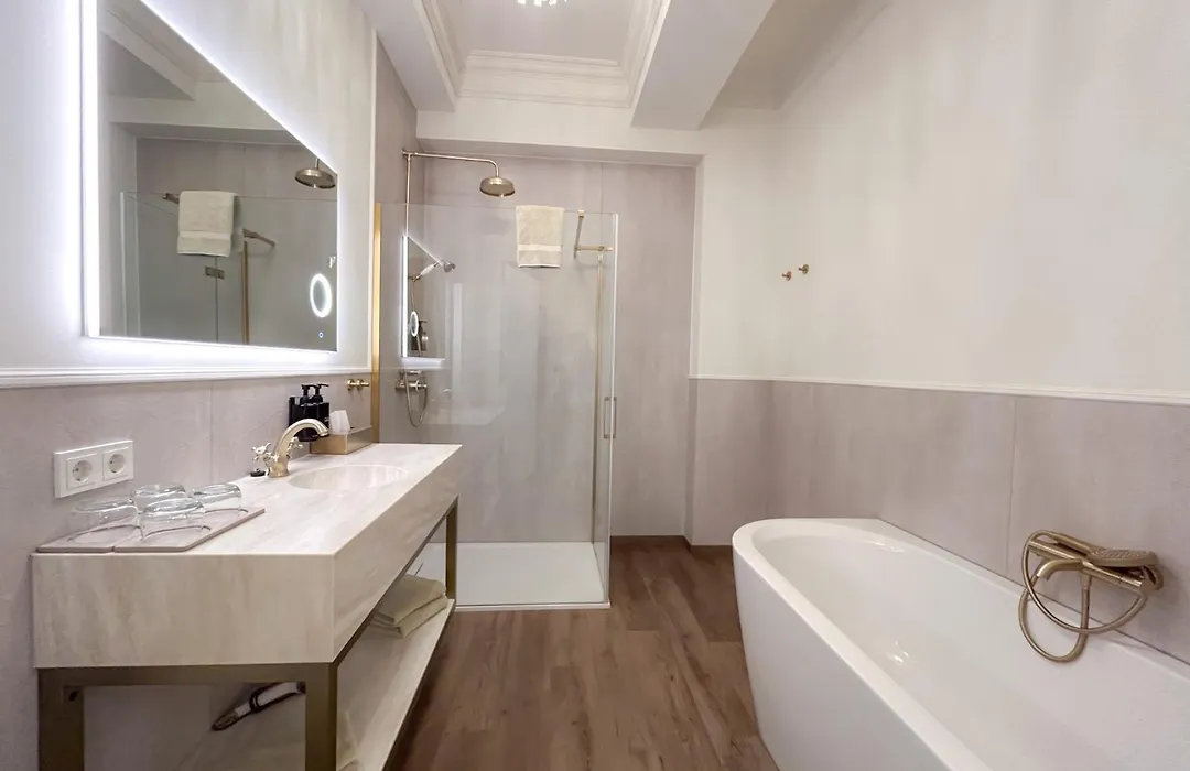 Hotel Kasteel Oost-1