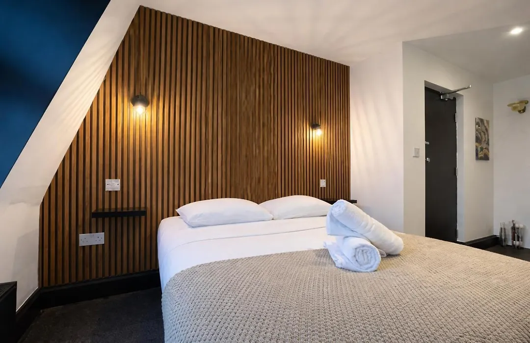 Amsterdam Hotel-1