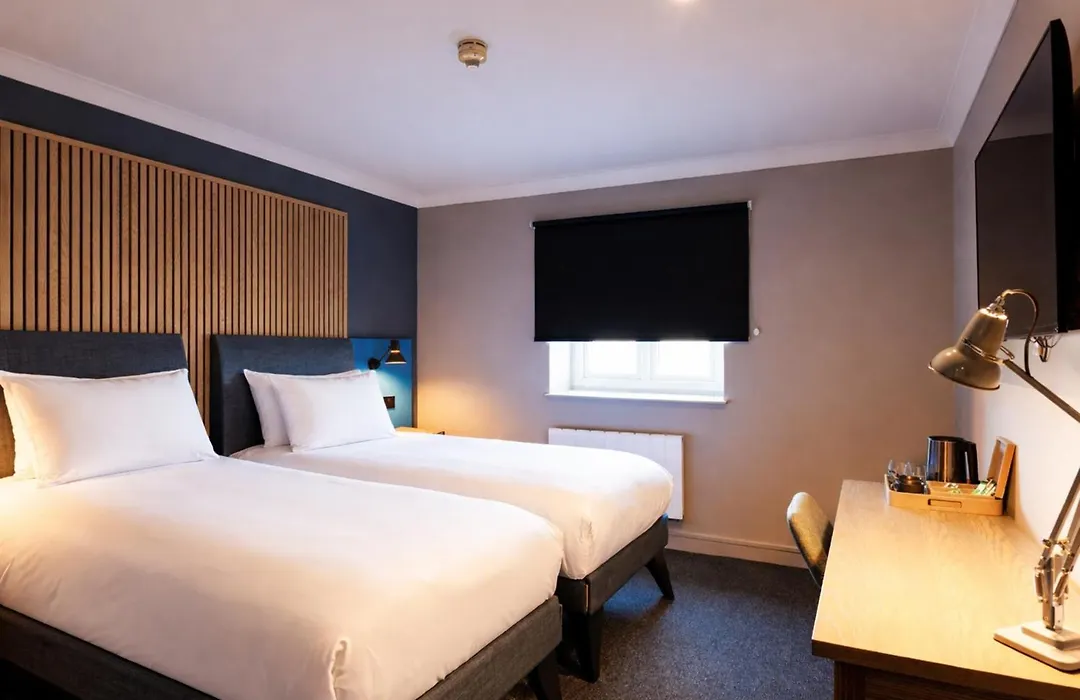Village Hotel Maidstone-1