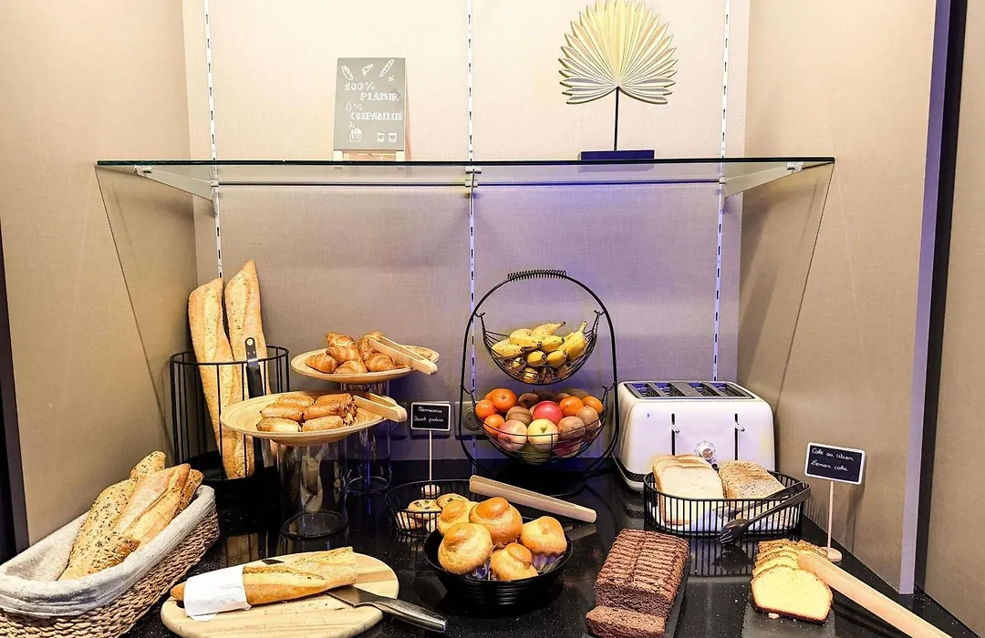 Mercure Rennes Centre Place Bretagne-1