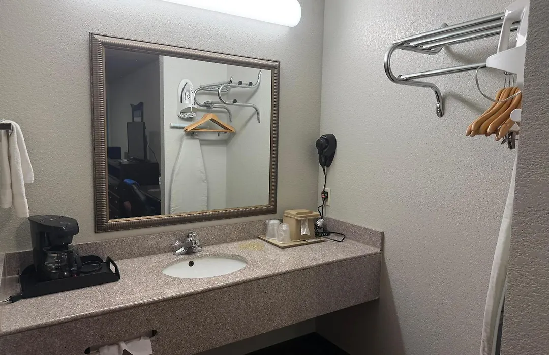 The Magnolia Hotel Searcy-1