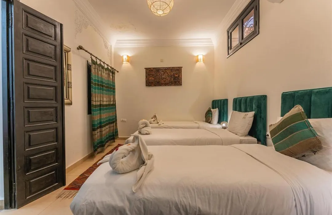 Riad Dar Benbrahim - Traditional Guest House In Jemaa El-Fnaa Square-1