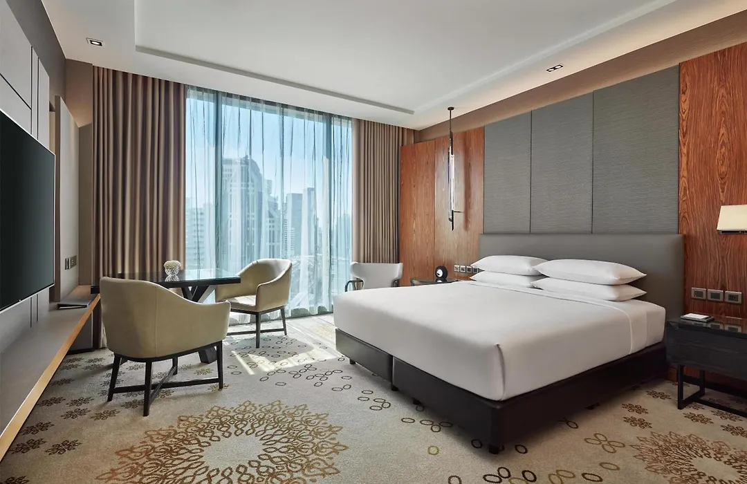 Hyatt Regency Bangkok Sukhumvit-1