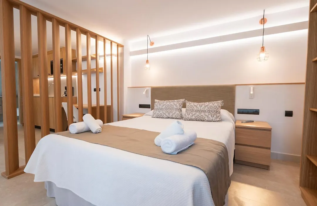 Apartamentos Blanco Sol-1